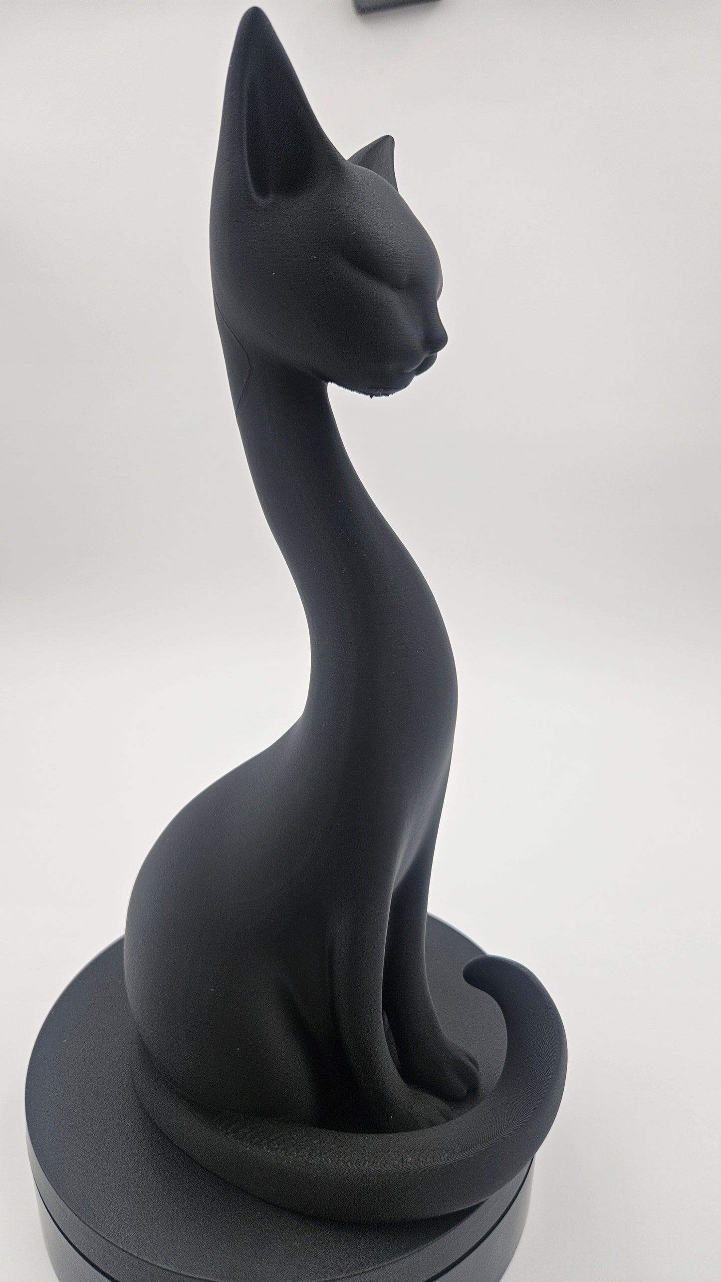 Elegant+Cat – Minimalist Black Statue (10")
