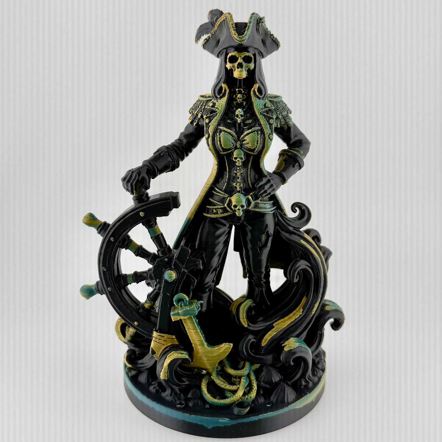 Pirate Queen Skeleton Home Decor Statue – Gothic Nautical Decor