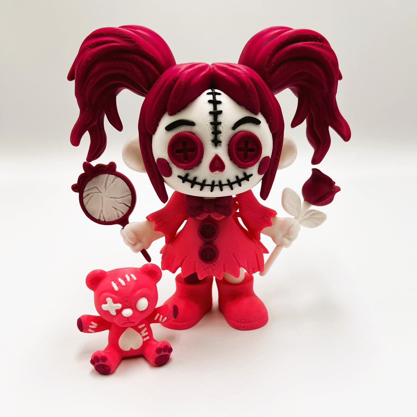 Creepy Doll Heartbreaker Figurine Set