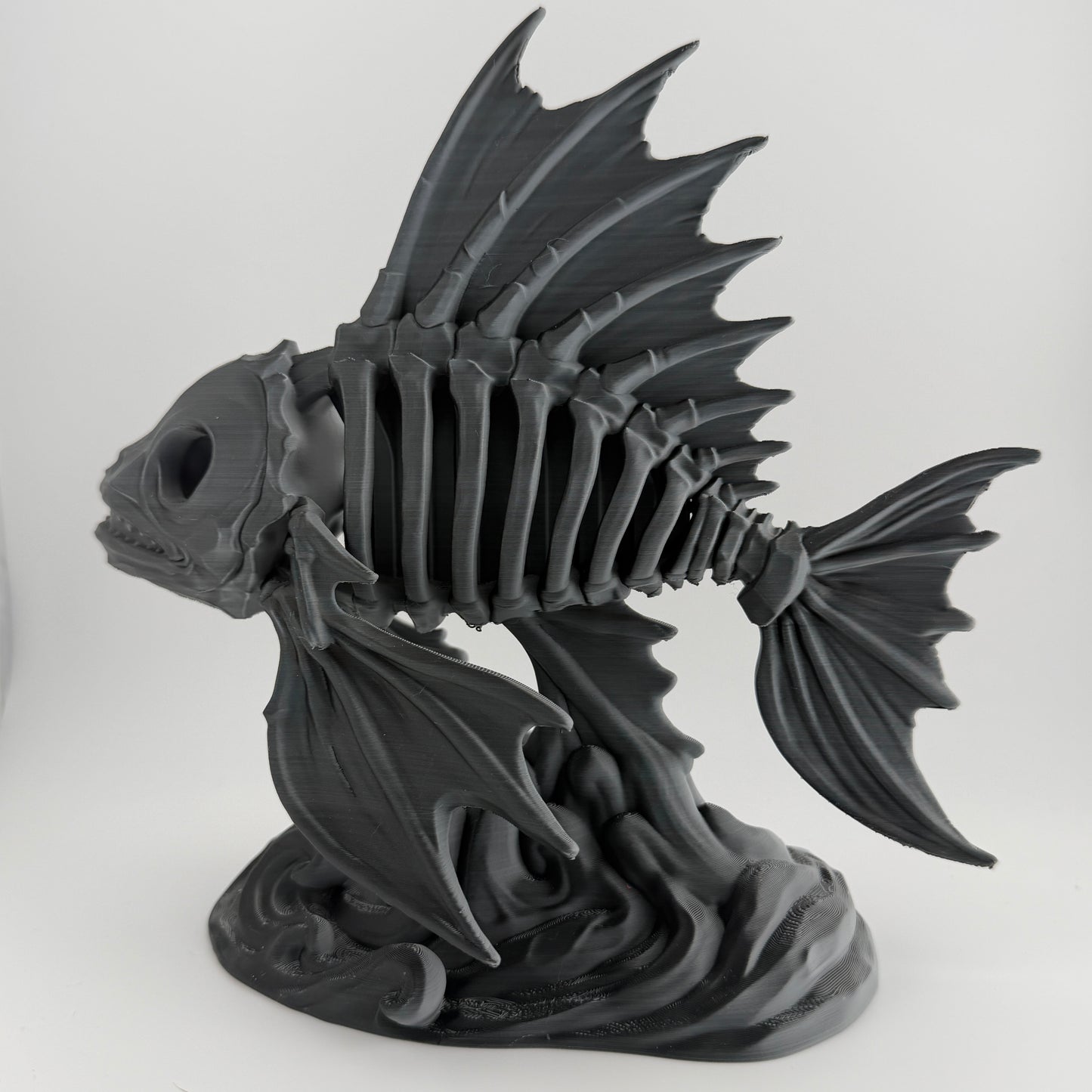 Abyssal Bonefish – Gothic Skeleton Fish Ocean Decor Statue