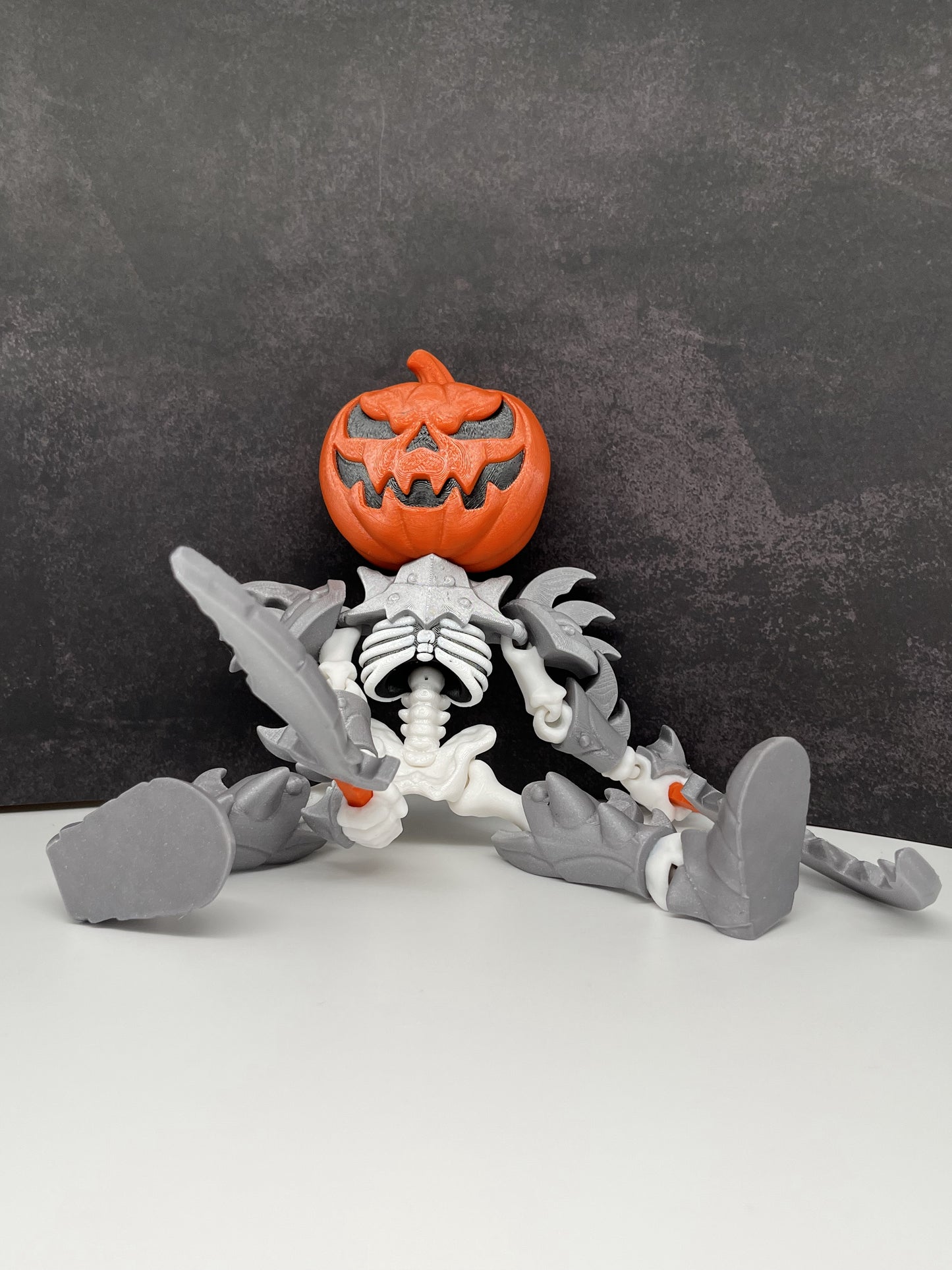 Pumpkin Knight – Armored Skeleton Figurine (Fantasticraft3D)