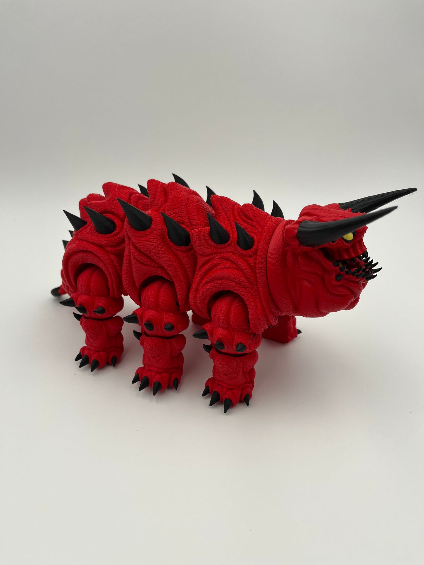 USHI – Articulated Creature Figurine (Designer: Pipe Cox)