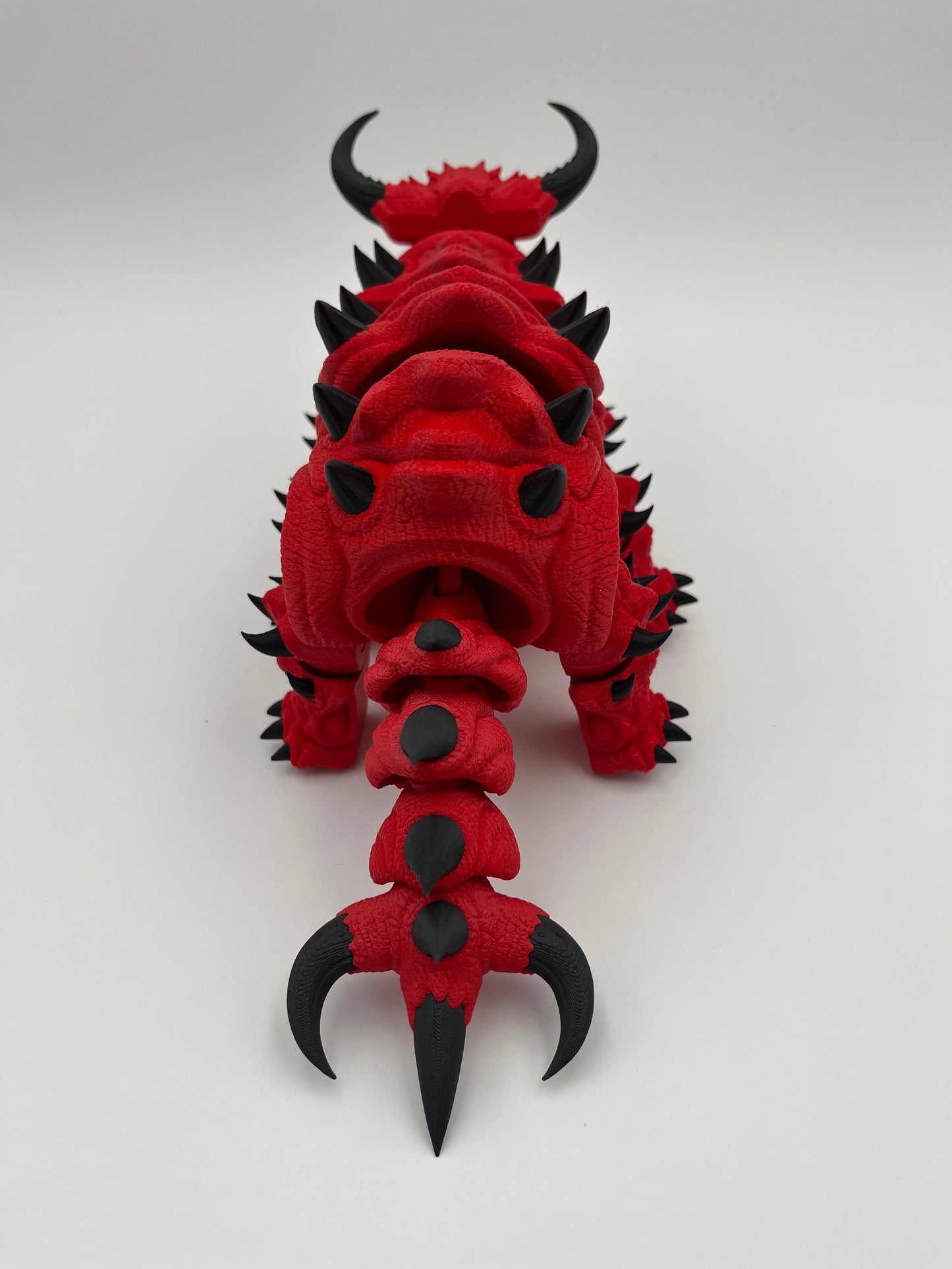 USHI – Articulated Creature Figurine (Designer: Pipe Cox)
