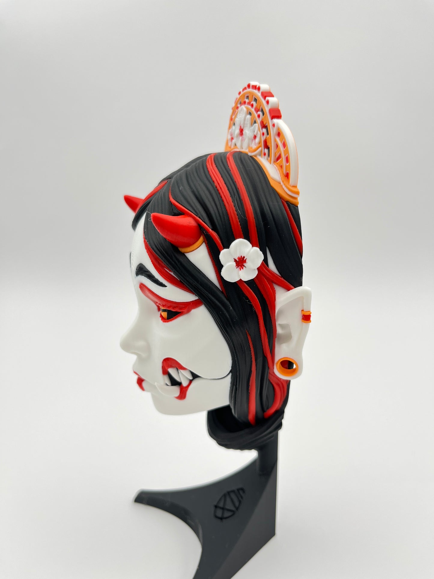 KUCHISAKE Wall Mask – Oni-Inspired Geisha Mask (Wall or Table Display)