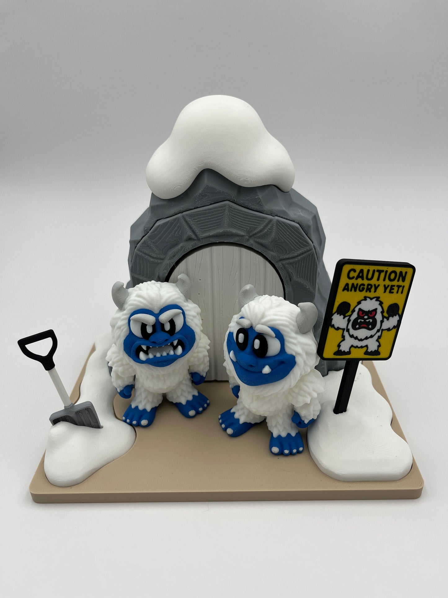 Snowy Yeti Cave Diorama with Two Yetis – 3D_Flexi_Forge