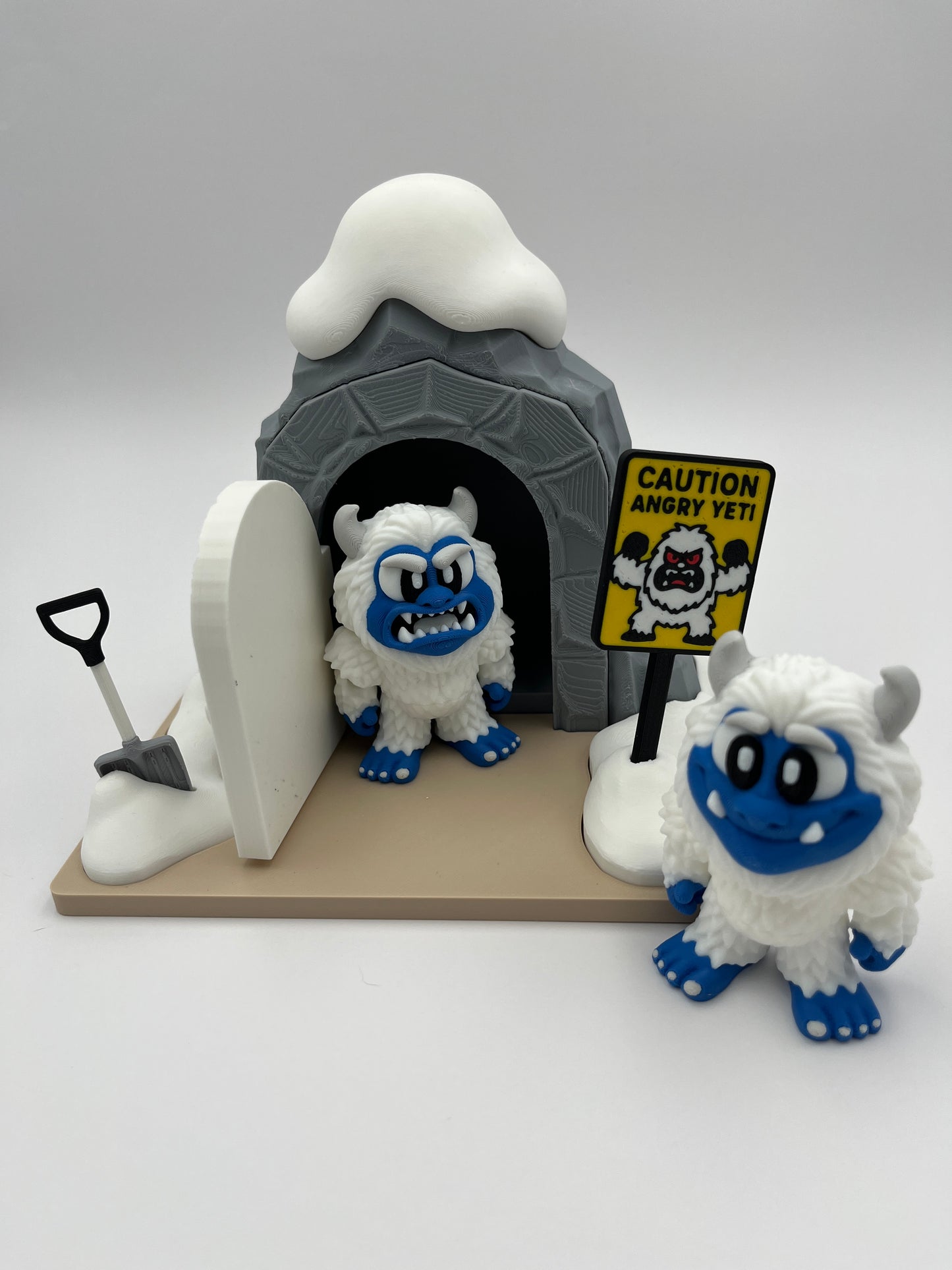 Snowy Yeti Cave Diorama with Two Yetis – 3D_Flexi_Forge