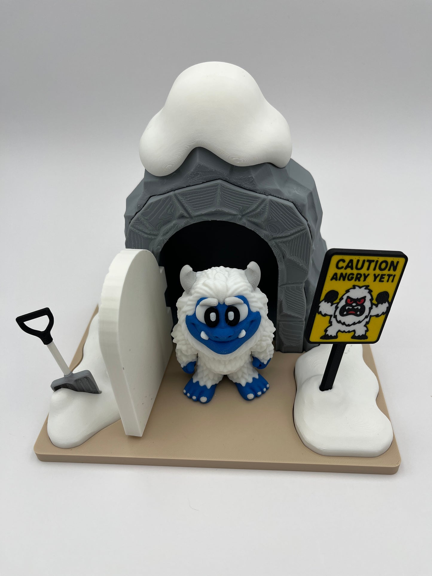 Snowy Yeti Cave Diorama with Two Yetis – 3D_Flexi_Forge