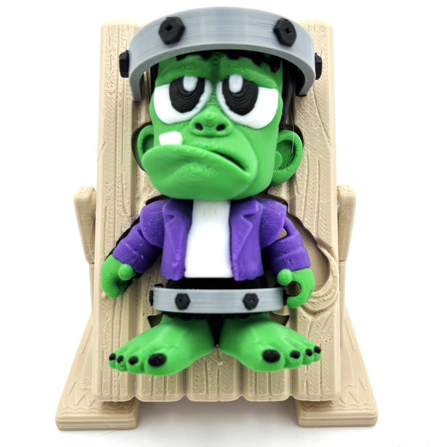 Cute Frankenstein with Lab Table Diorama – Creepy-Cute Desk Display