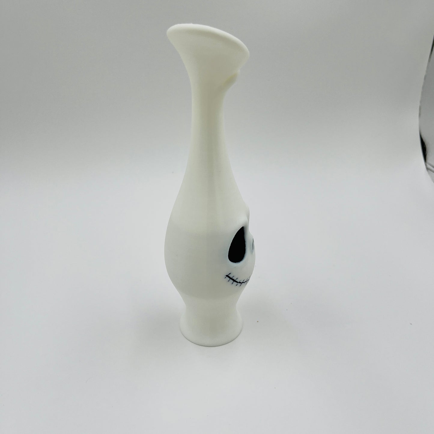 Cartoon Skull Slim Vase – Halloween Décor (9")