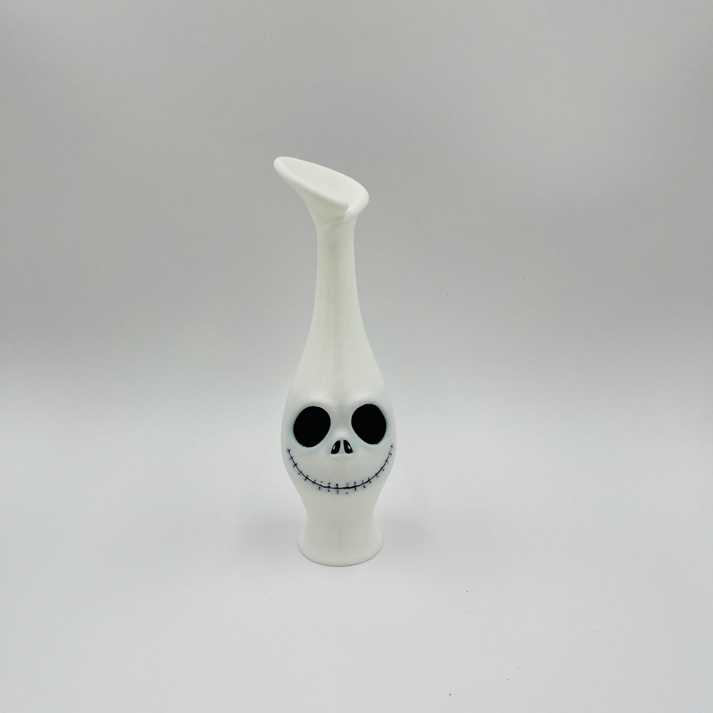 Cartoon Skull Slim Vase – Halloween Décor (9")