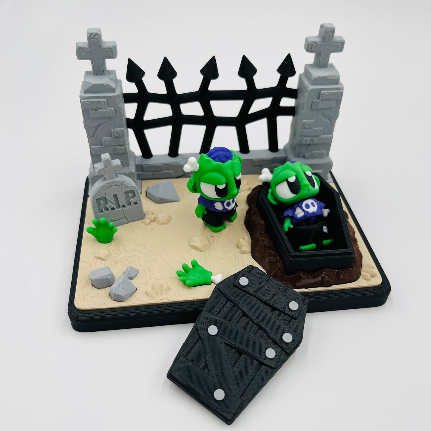 Zombie Graveyard Diorama with Coffin & Accessories – 3D_Flexi_Forge