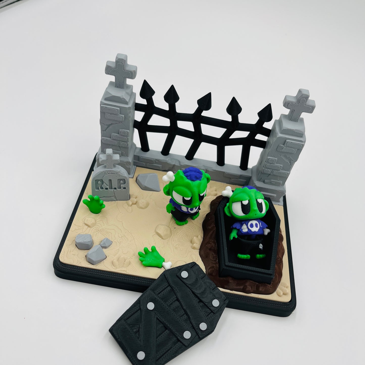 Zombie Graveyard Diorama with Coffin & Accessories – 3D_Flexi_Forge