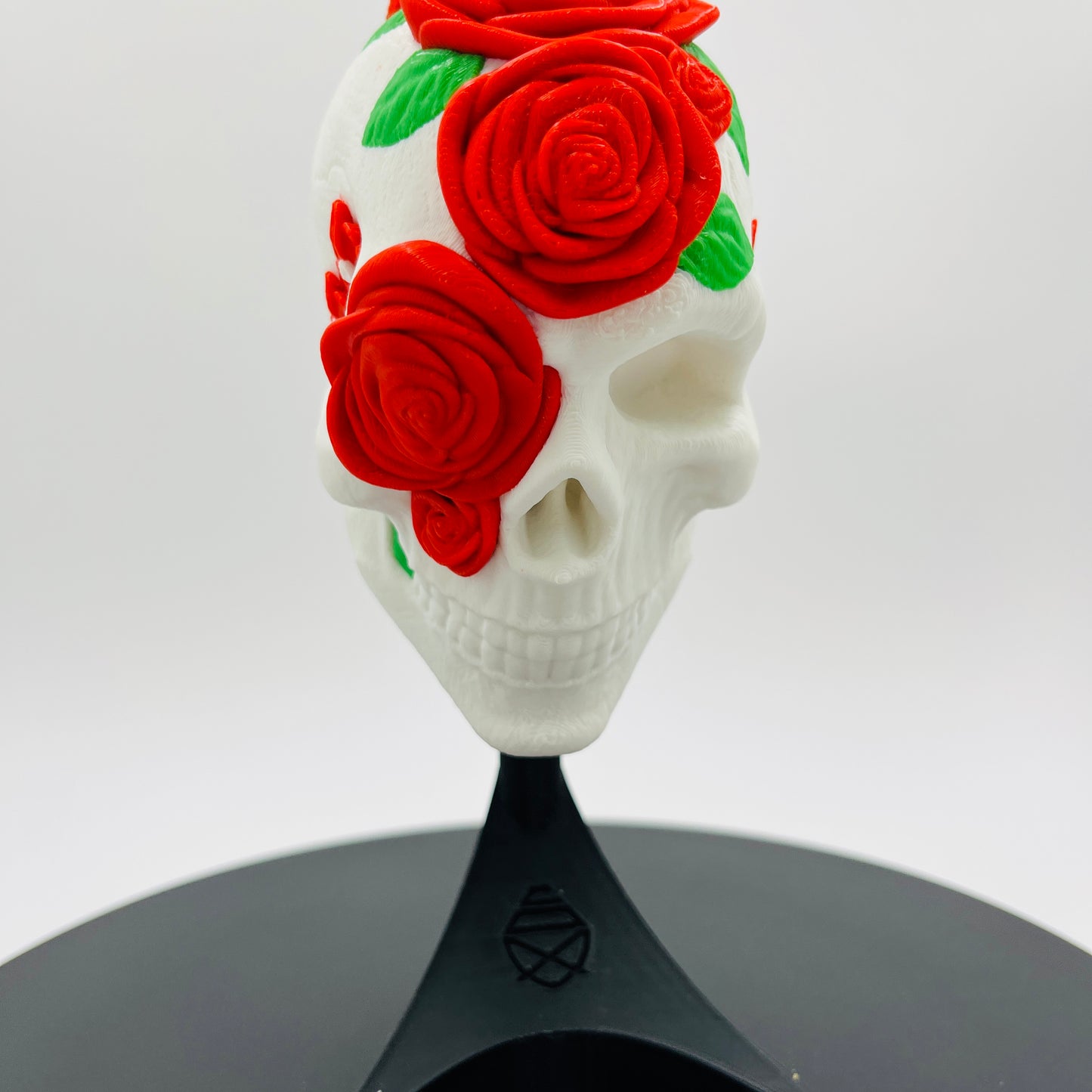 Rose-Embellished Skull – Wall Art or Table Display (Hardware Included)