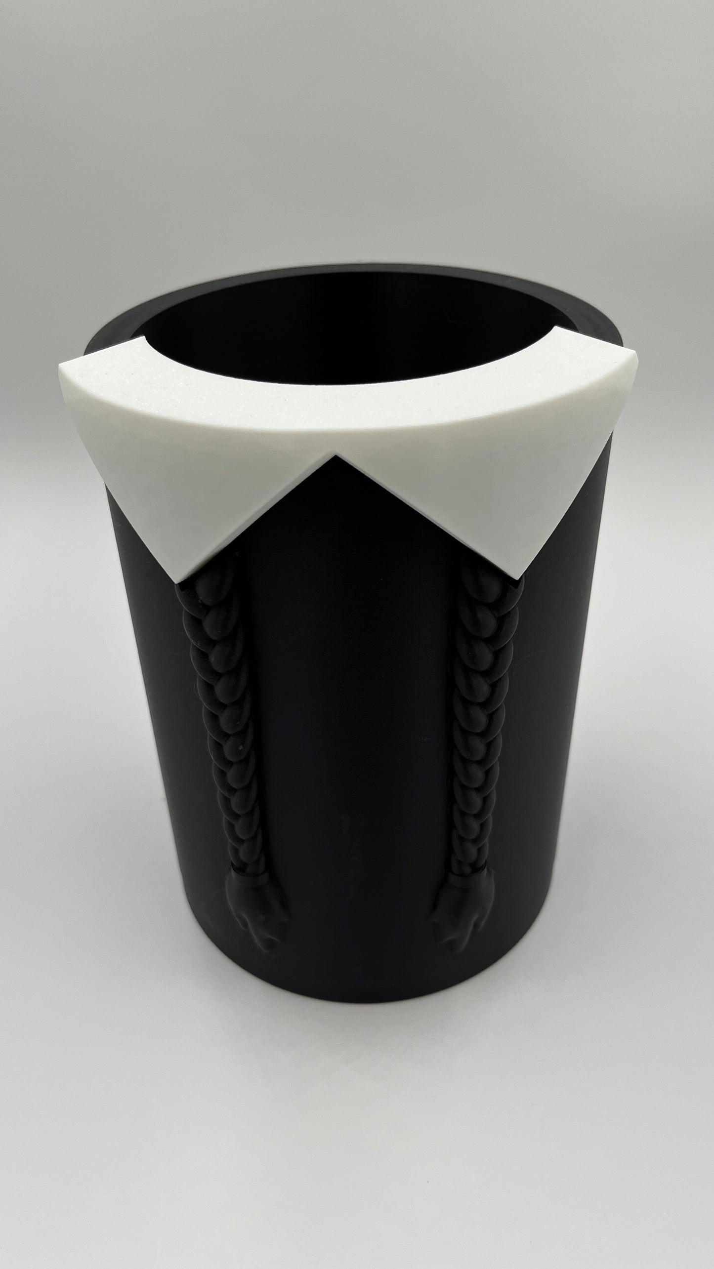 Spooky Wednesday Vase – Fan Art