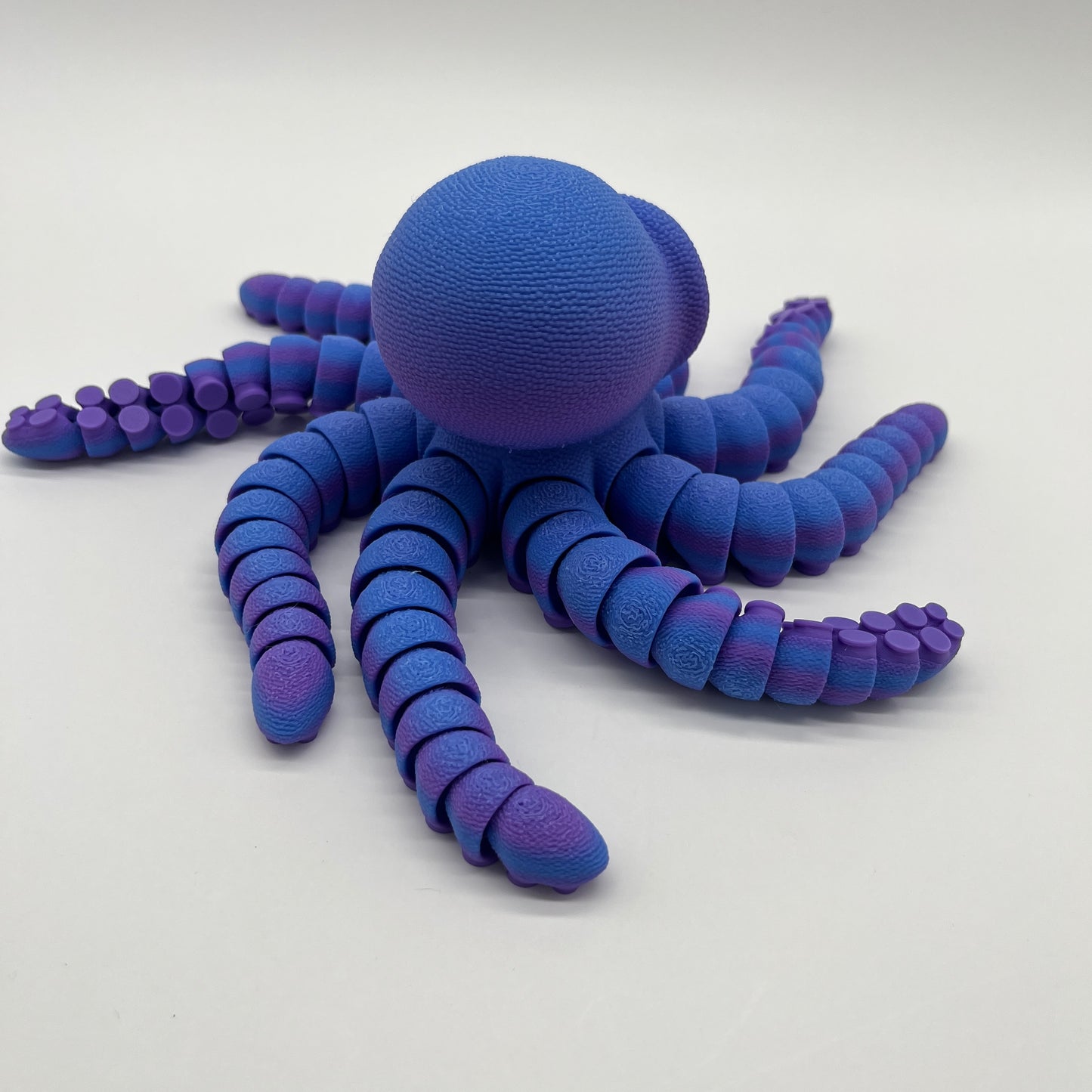 Bored Octopus – 11.5" Tentacle Span (Purple/Blue)