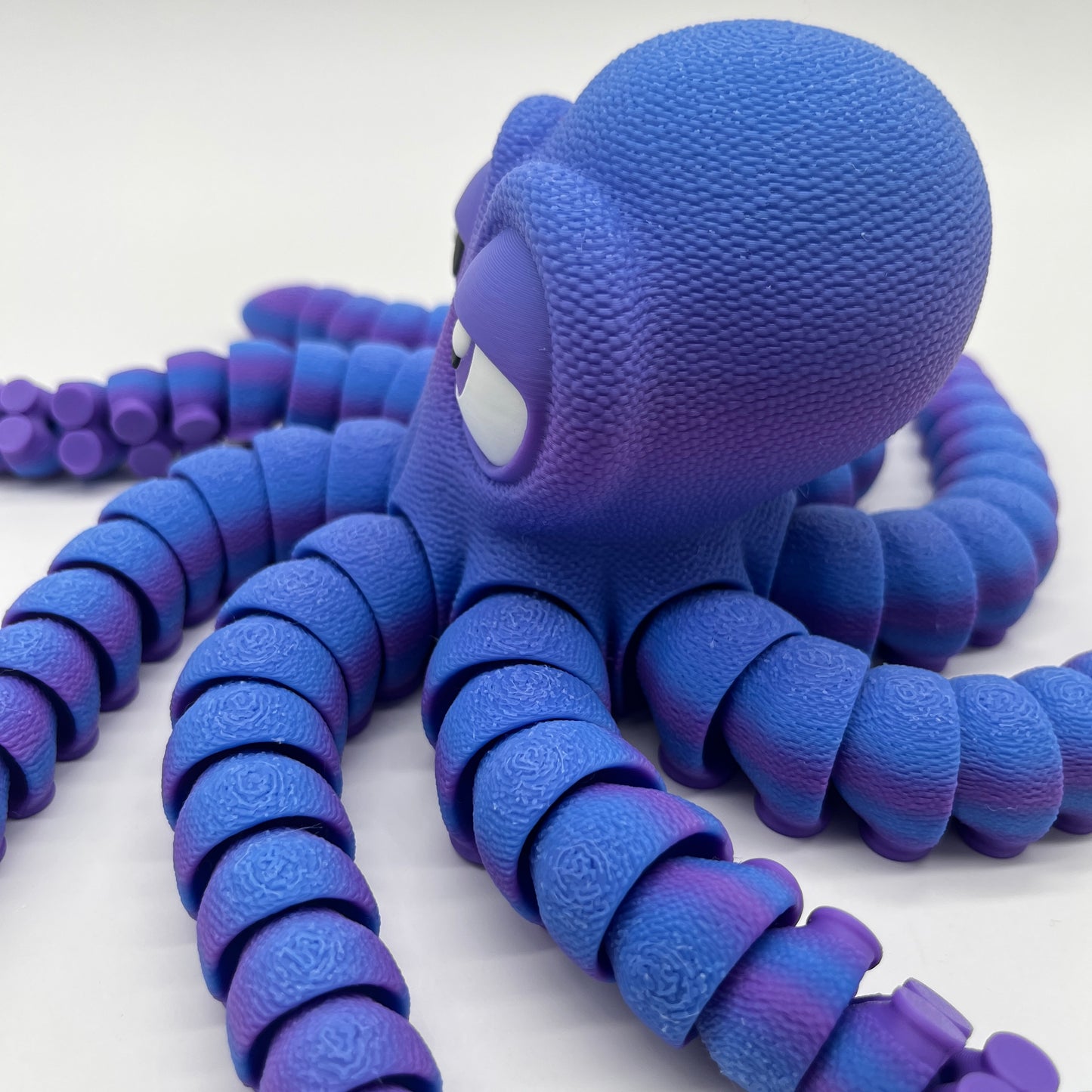 Bored Octopus – 11.5" Tentacle Span (Purple/Blue)