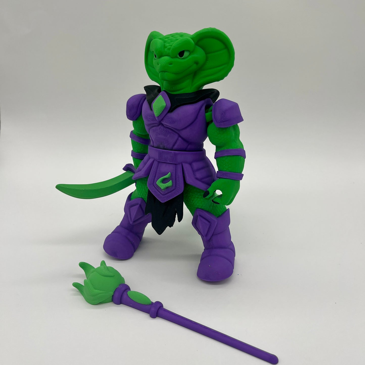 Cobra Sorcerer – Armored Serpent Mage Figurine