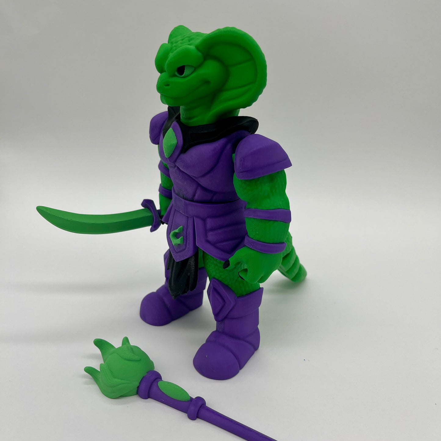 Cobra Sorcerer – Armored Serpent Mage Figurine