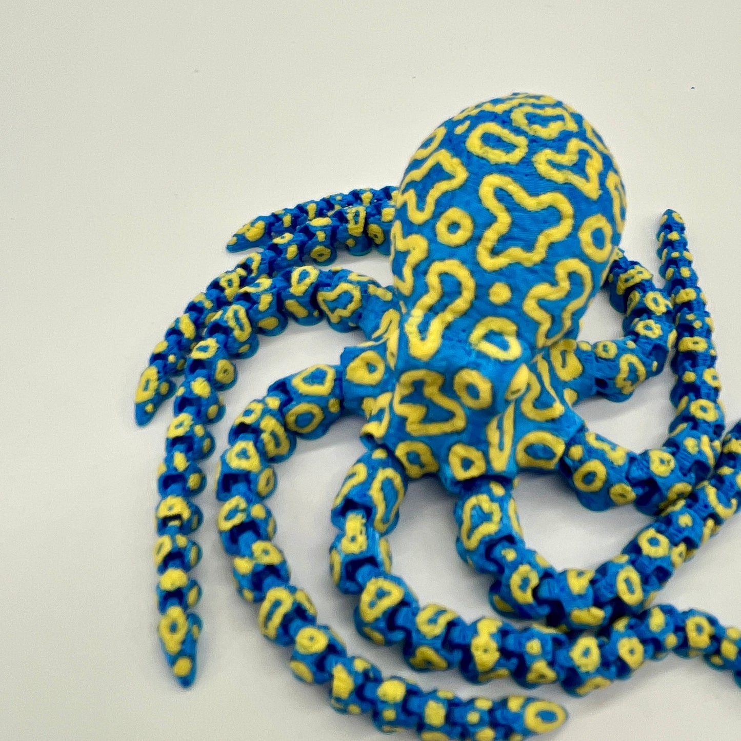Mini Blue & Yellow Ringed Octopus (Poseable) Figurine