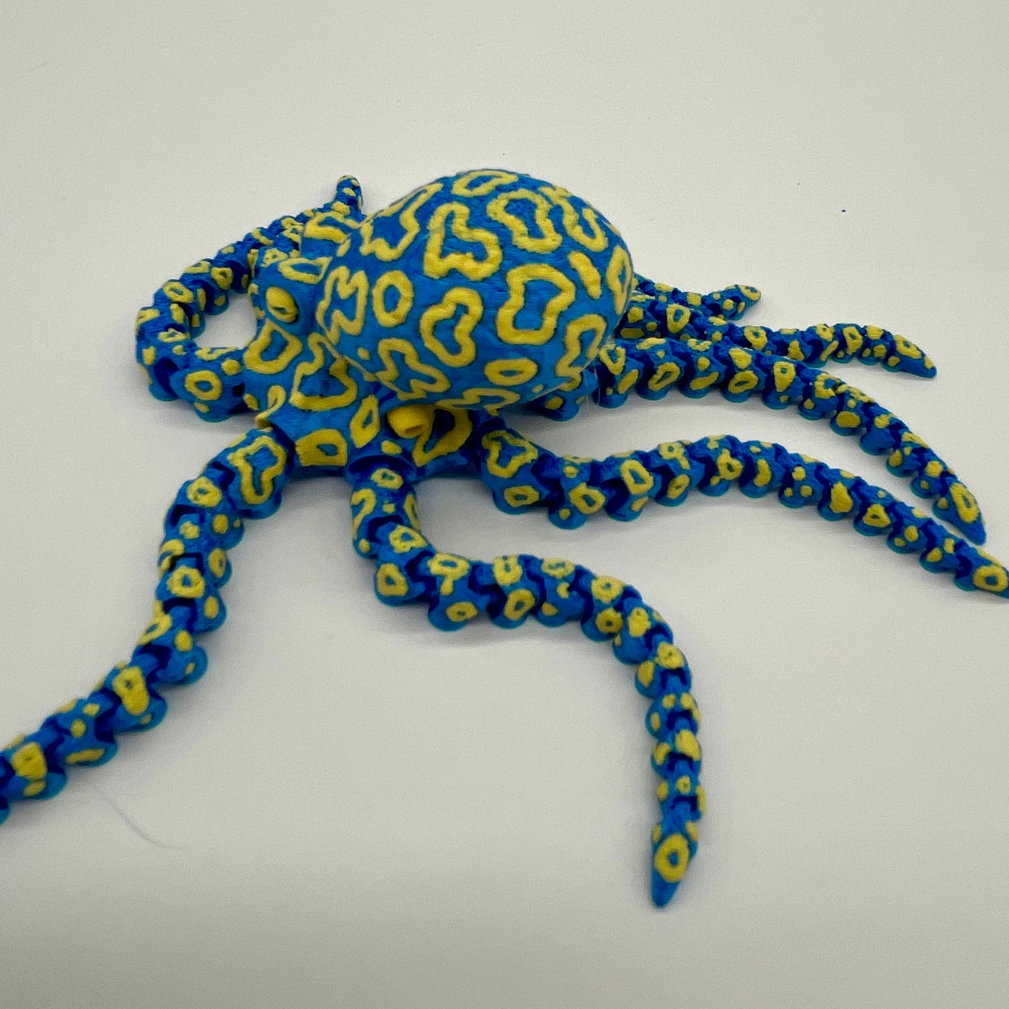 Mini Blue & Yellow Ringed Octopus (Poseable) Figurine