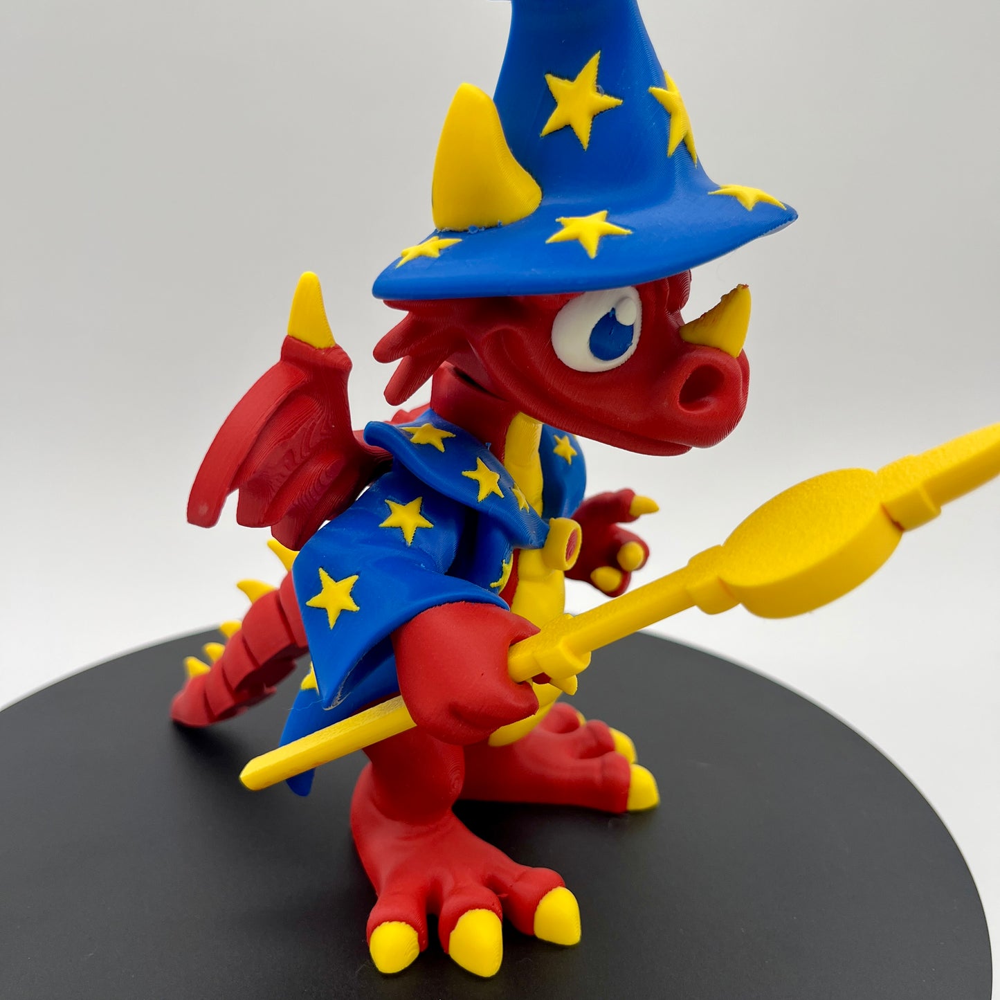 Dragon-Wizard – Charming Spellcaster Dragon Figurine