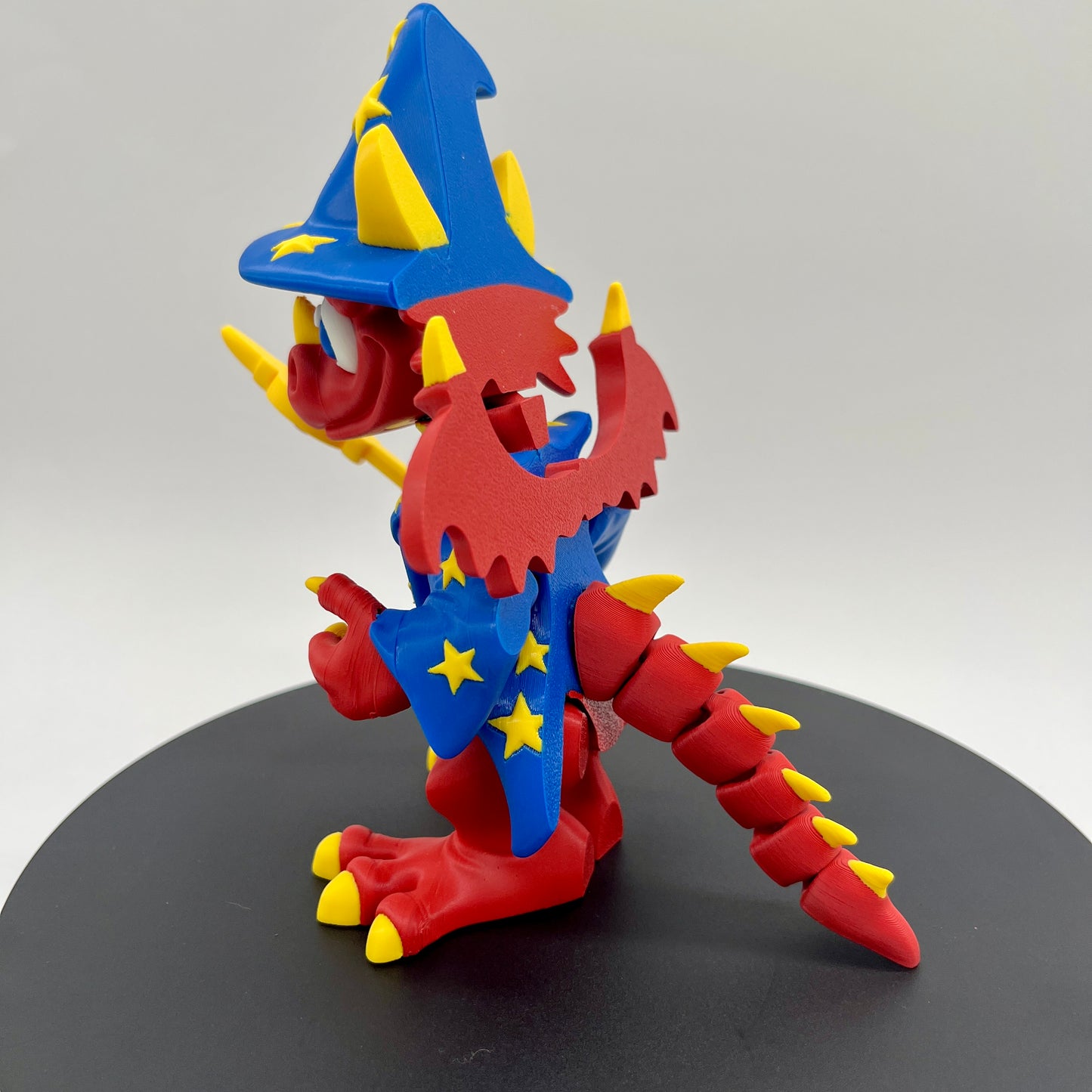 Dragon-Wizard – Charming Spellcaster Dragon Figurine