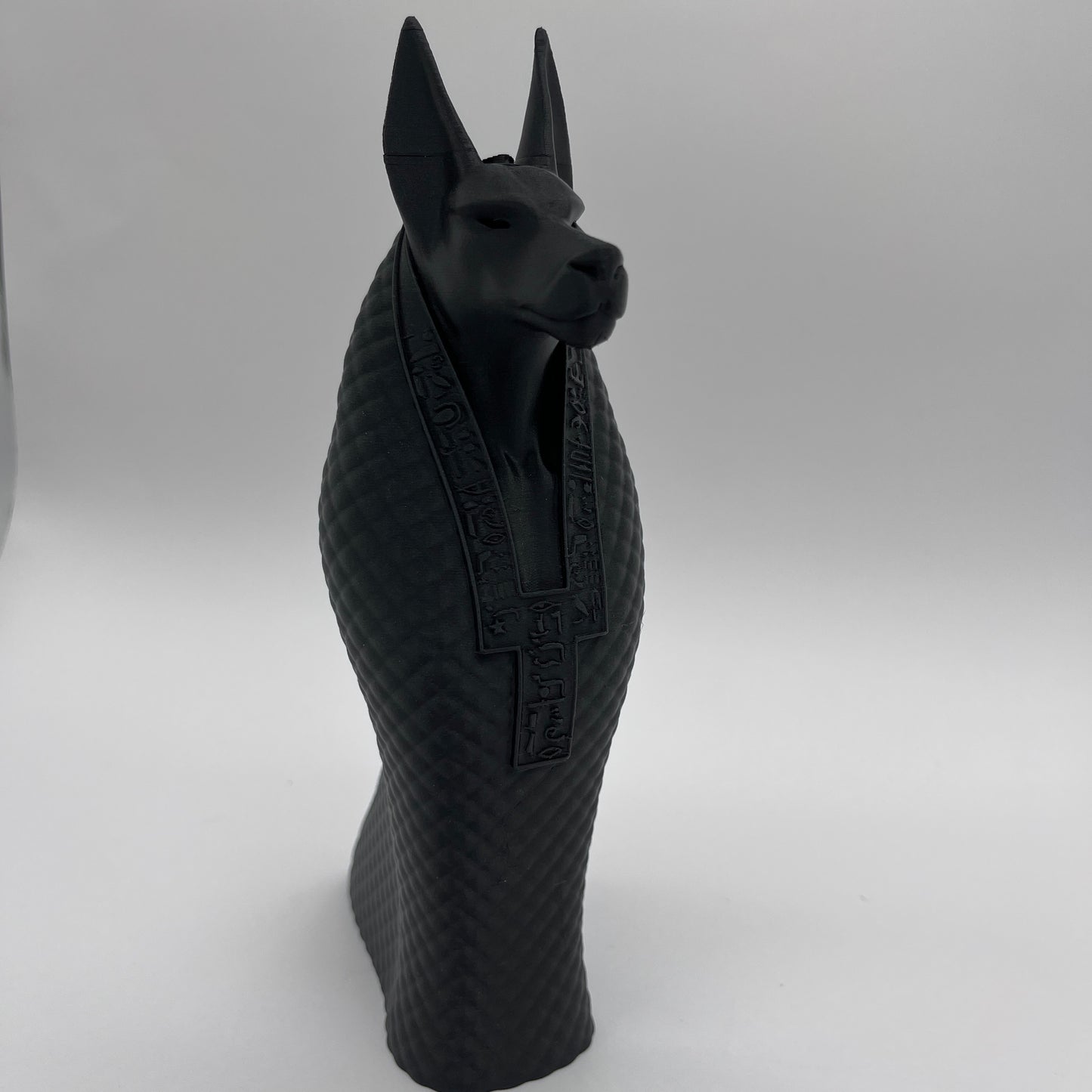 Anubis Sculpture • 3D-Printed Ancient Egypt Decor • Matte Black Symbolic Statue for Mystic Home Styling
