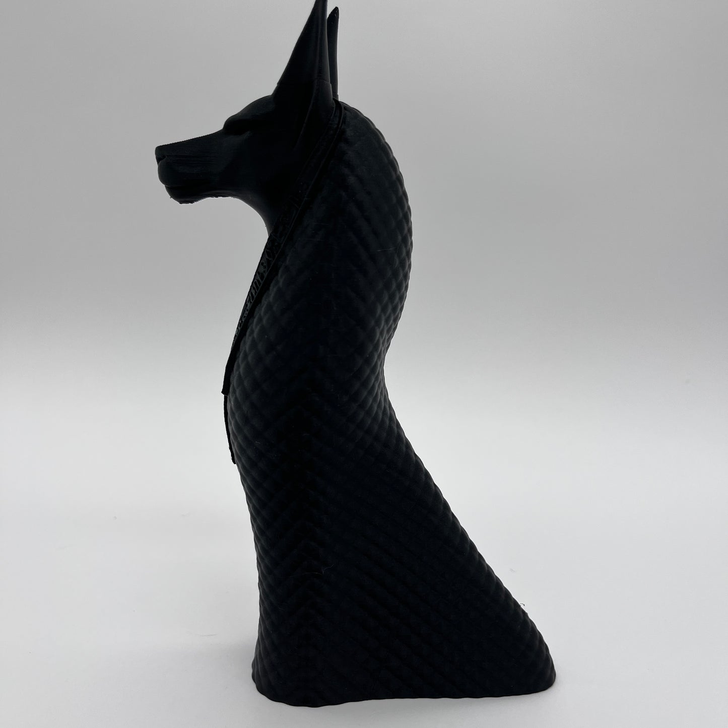 Anubis Sculpture • 3D-Printed Ancient Egypt Decor • Matte Black Symbolic Statue for Mystic Home Styling