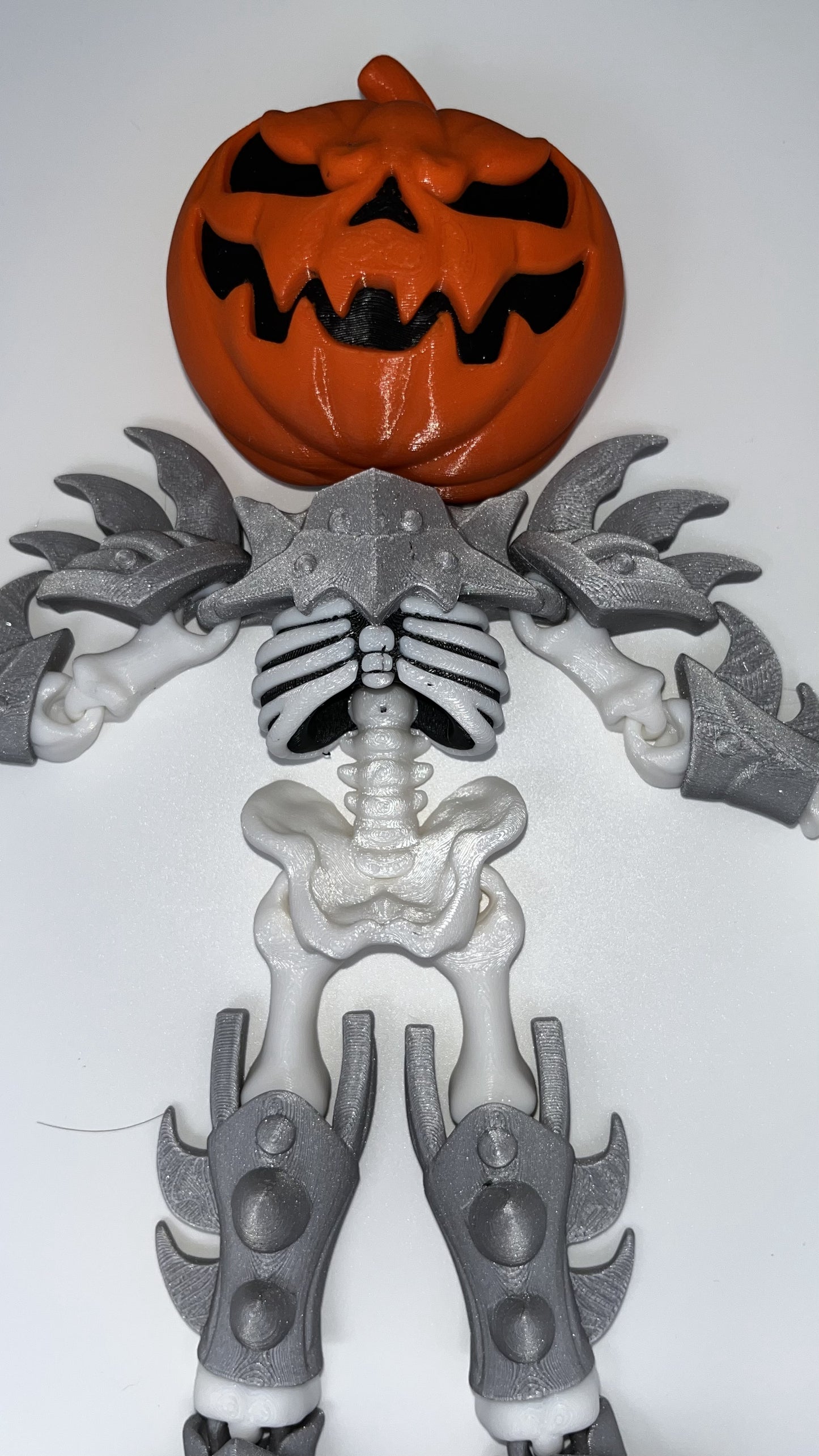 Pumpkin Knight – Armored Skeleton Figurine (Fantasticraft3D)