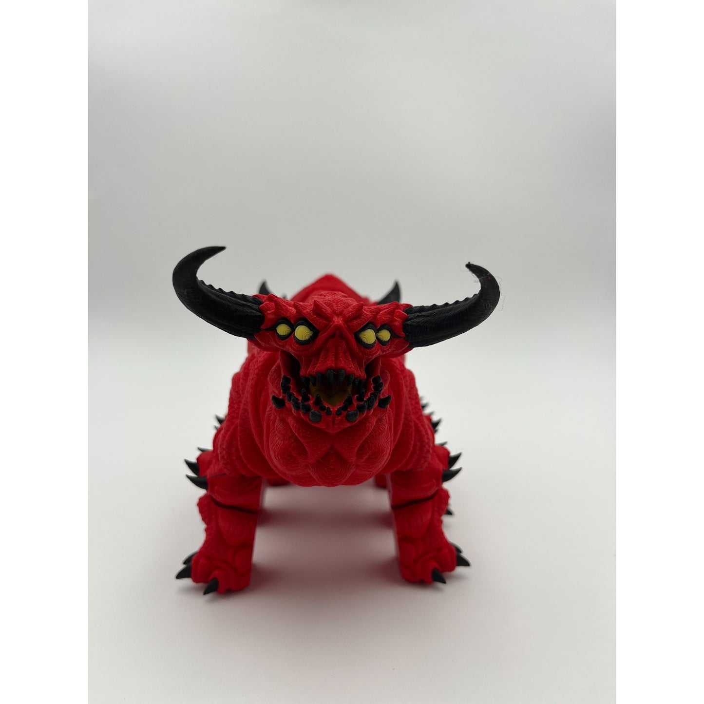 USHI – Articulated Creature Figurine (Designer: Pipe Cox)