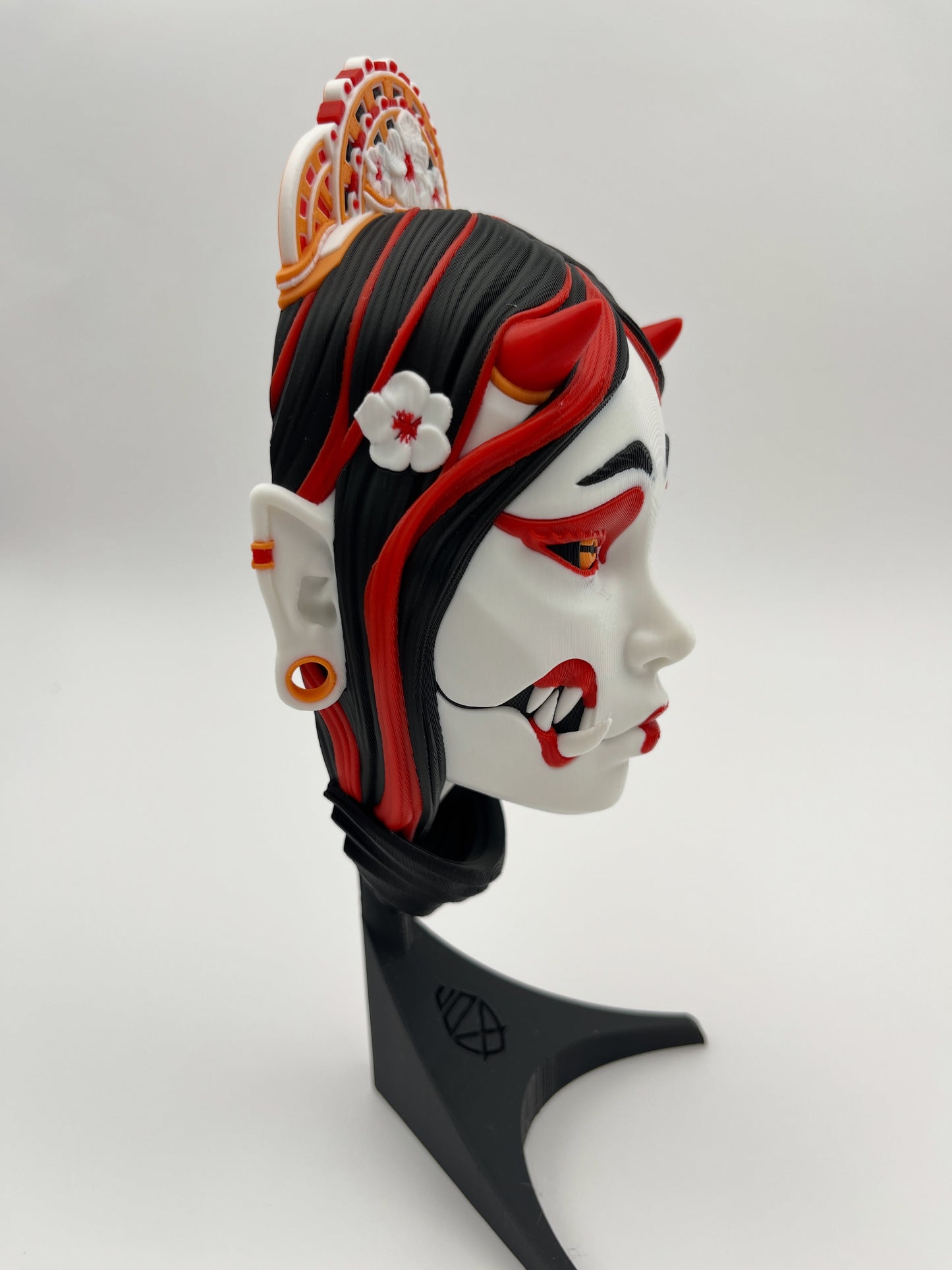 KUCHISAKE Wall Mask – Oni-Inspired Geisha Mask (Wall or Table Display)