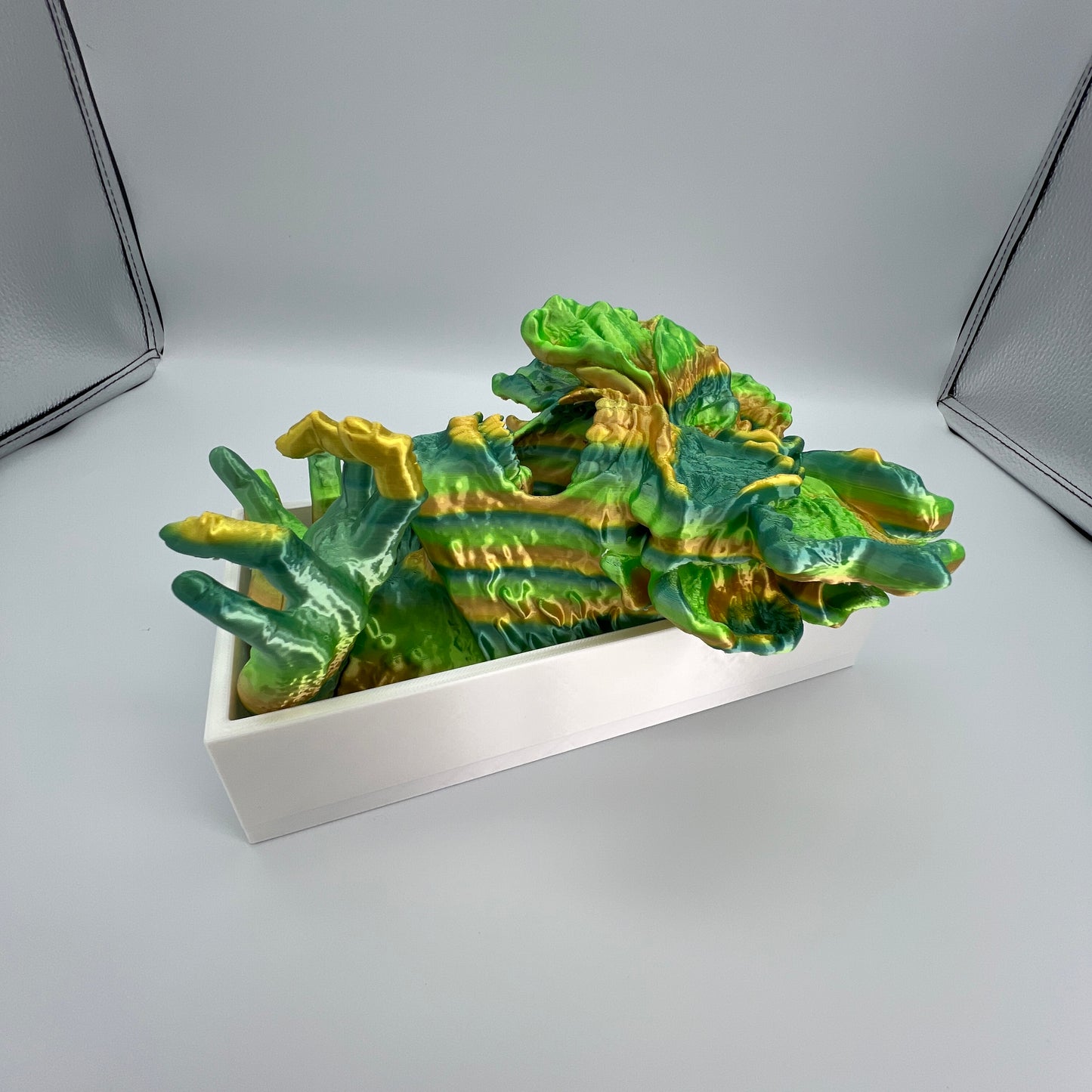 Clicker Fan Wall Decor