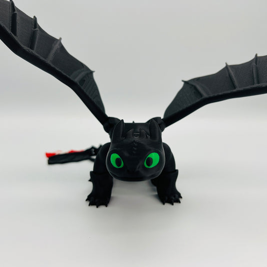 Night-Fury Fan Dragon — Matte Black Figurine (Articulated Wings)