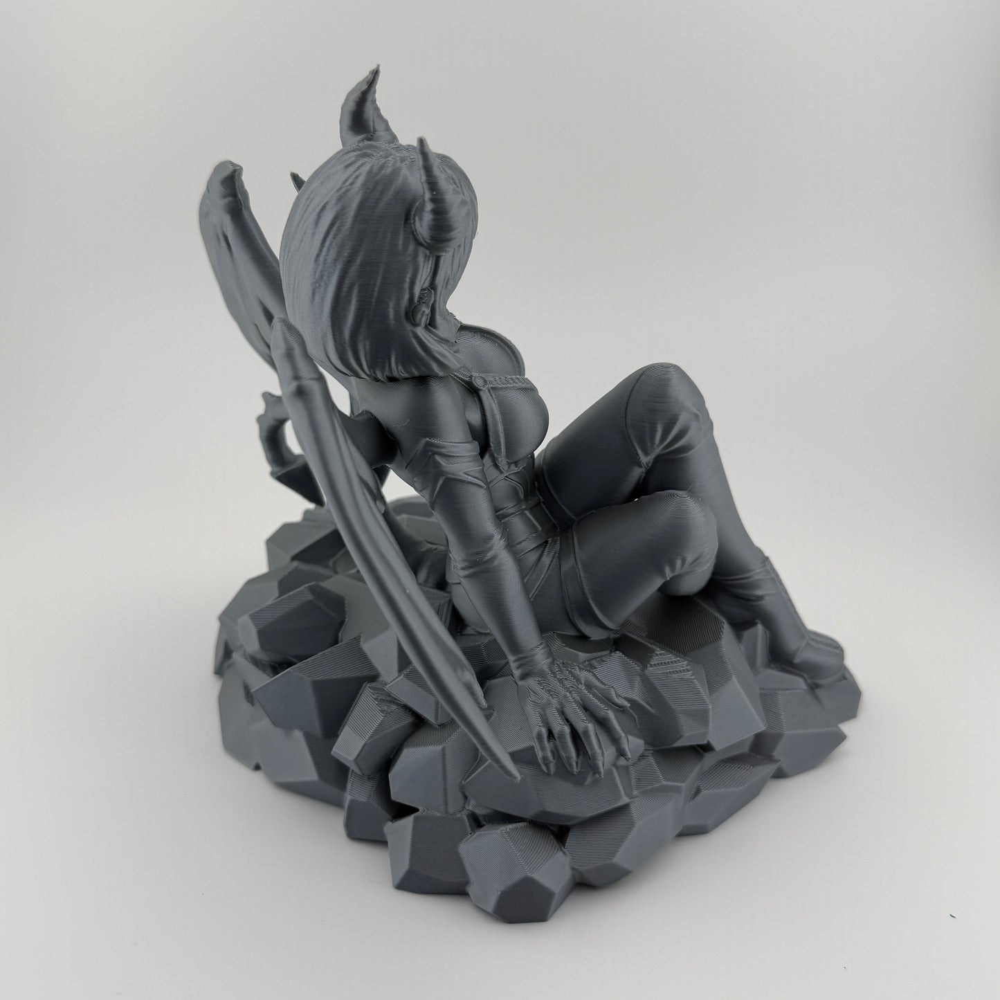 Silver Winged Demoness Statue with Red Eyes – Gothic Fantasy Décor