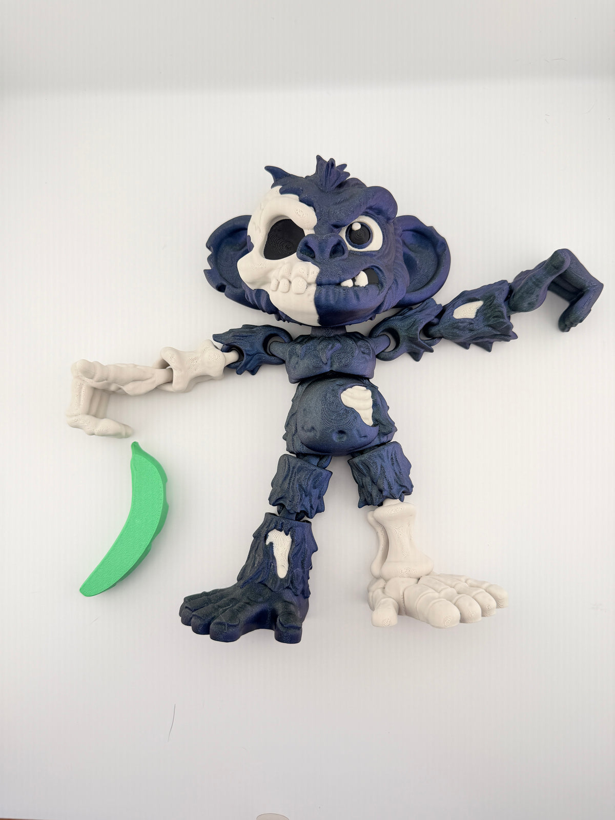 Zombie Monkey Hangimal Super-Sized – Flexible Undead Collectible with Banana