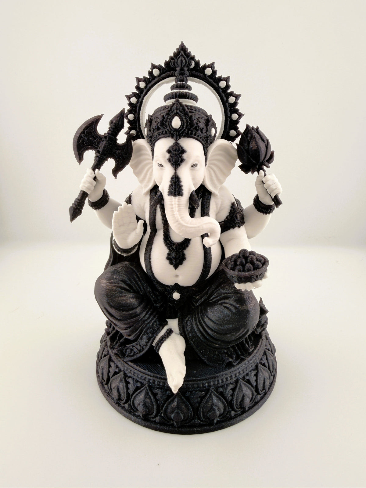 Ganesha – Lord of Wisdom Statue, Titanium and White Spiritual Décor
