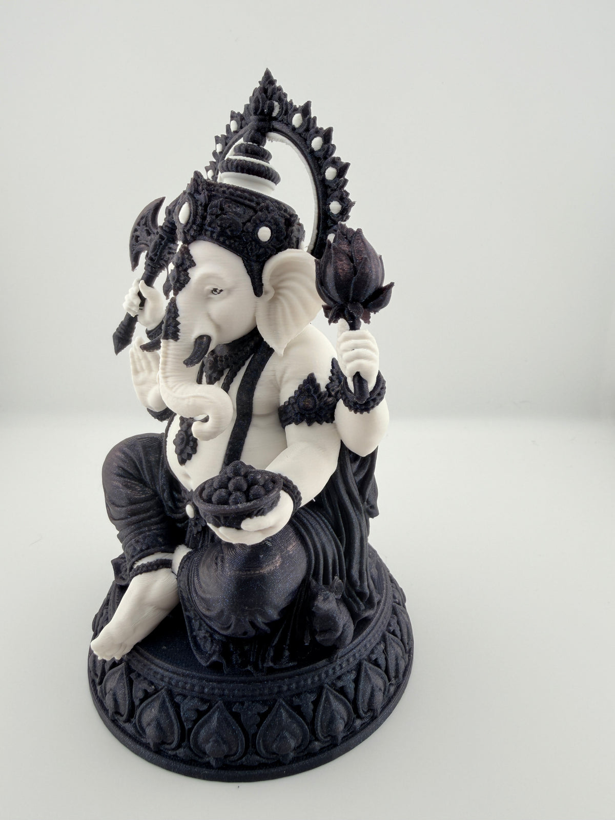 Ganesha – Lord of Wisdom Statue, Titanium and White Spiritual Décor