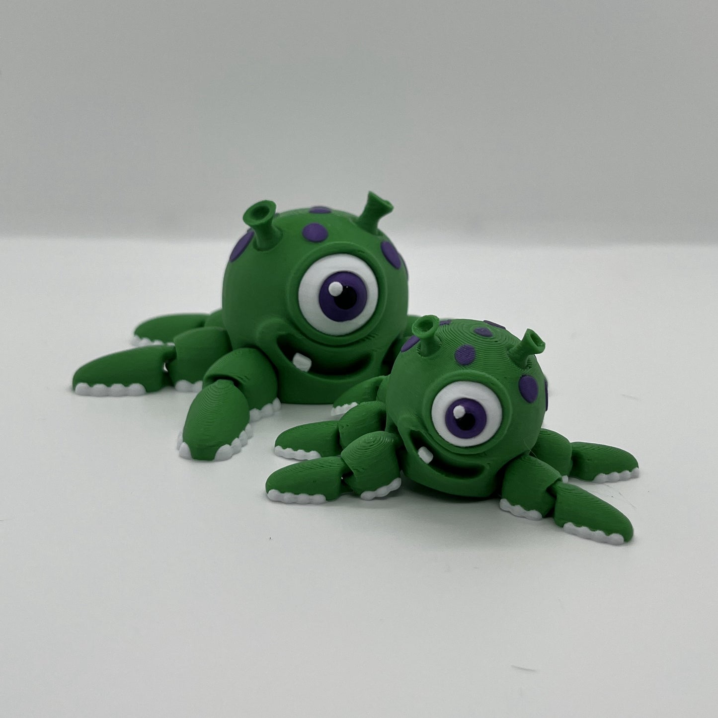 Alien Squid Figurine Set – 3D Printed Articulated Display Figures