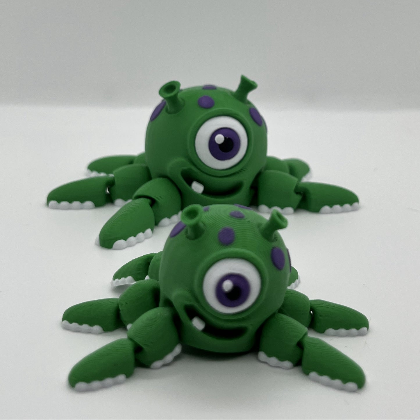Alien Squid Figurine Set – 3D Printed Articulated Display Figures