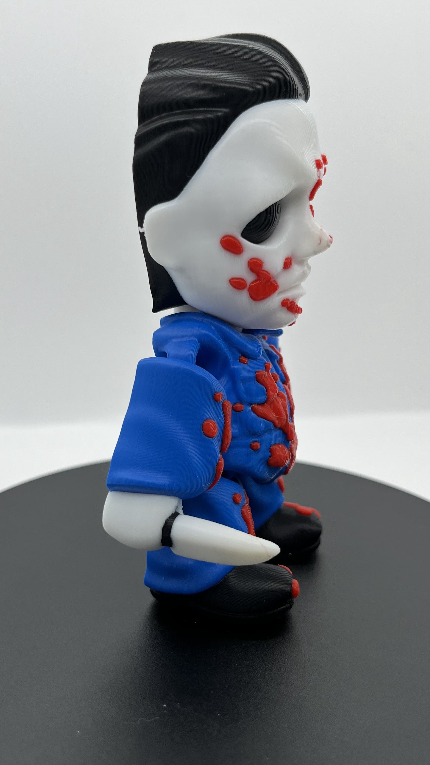 Michael Myers Mini Figurine – Horror Fan Art with Flexible Joints (Halloween Inspired)