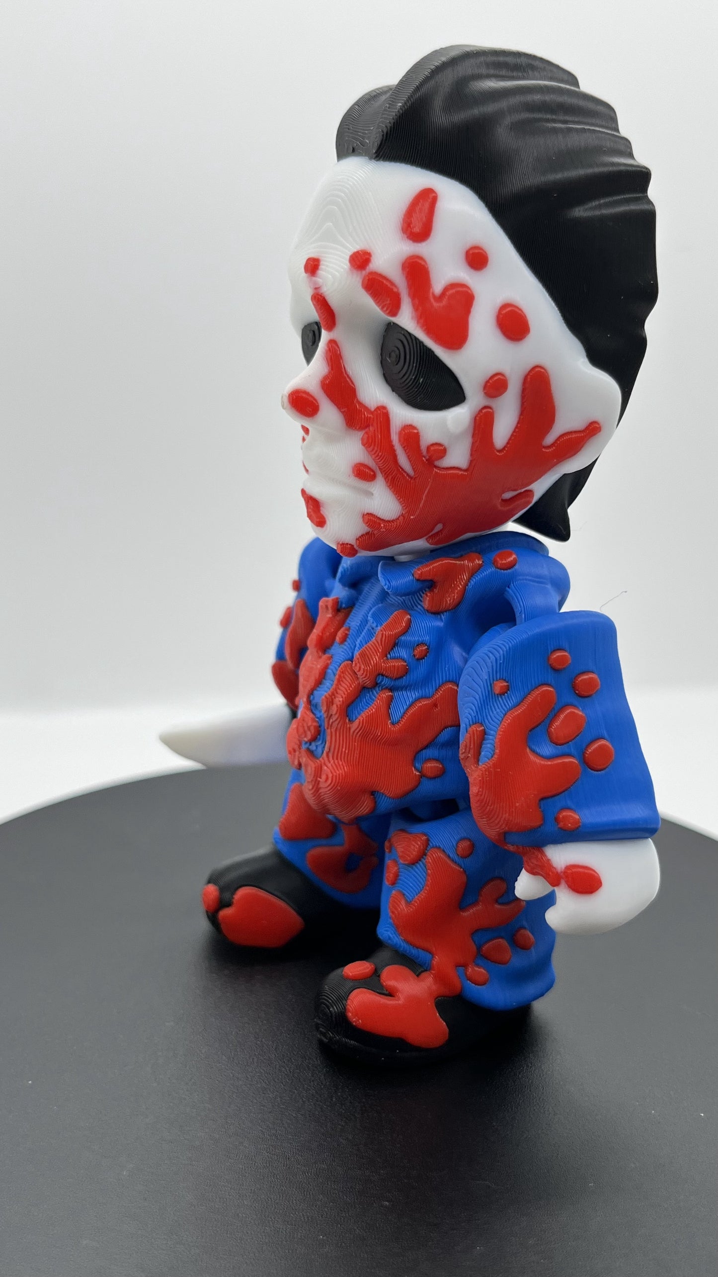 Michael Myers Mini Figurine – Horror Fan Art with Flexible Joints (Halloween Inspired)