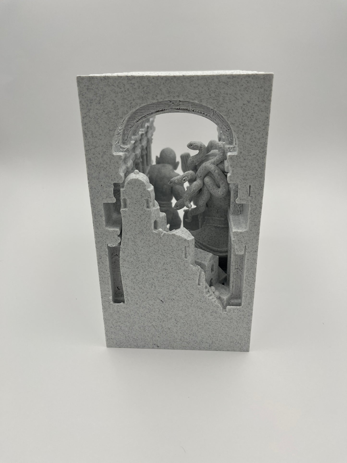 Medusa & Minotaur Stone-Look Book Nook – Shelf Diorama (10" D)
