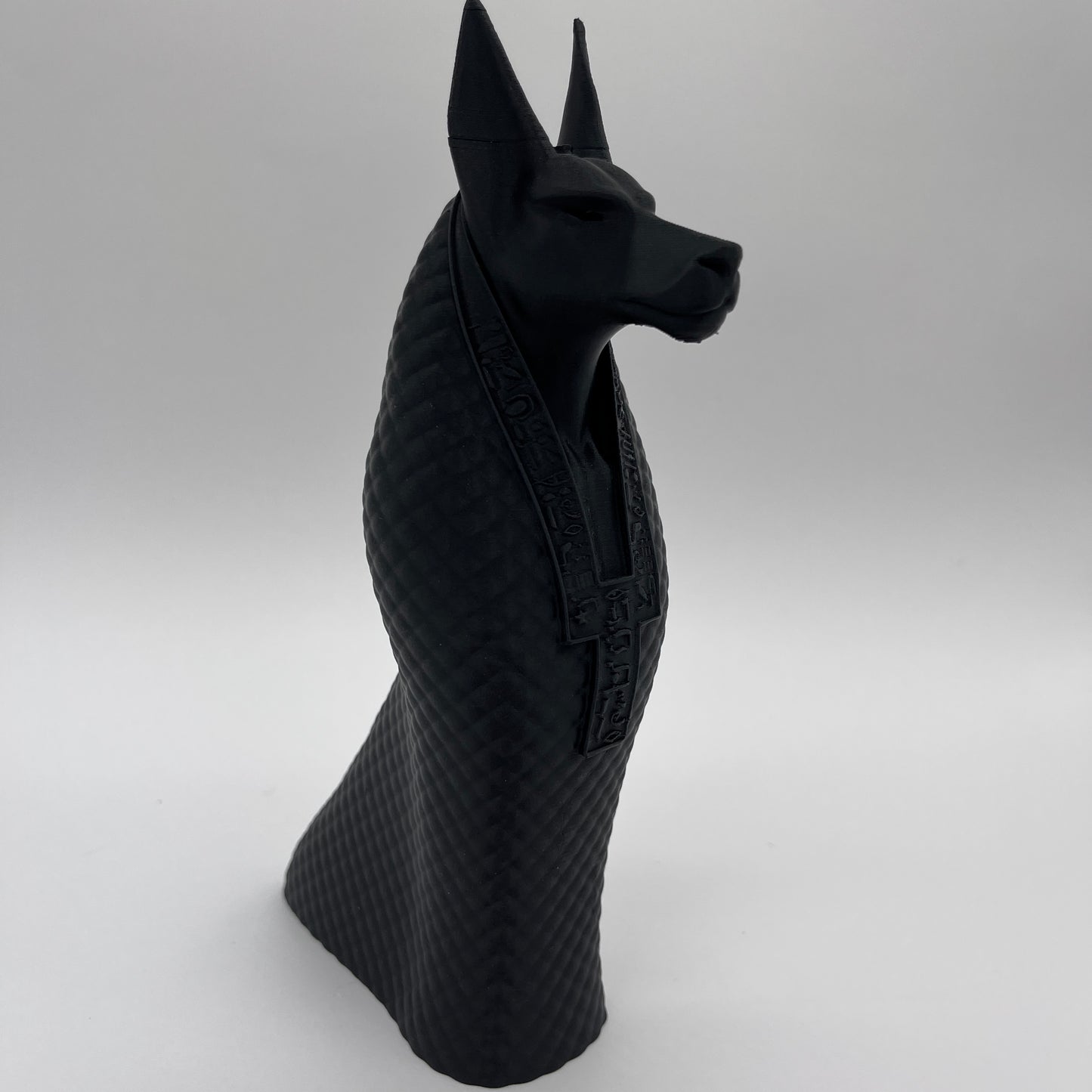 Anubis Sculpture • 3D-Printed Ancient Egypt Decor • Matte Black Symbolic Statue for Mystic Home Styling