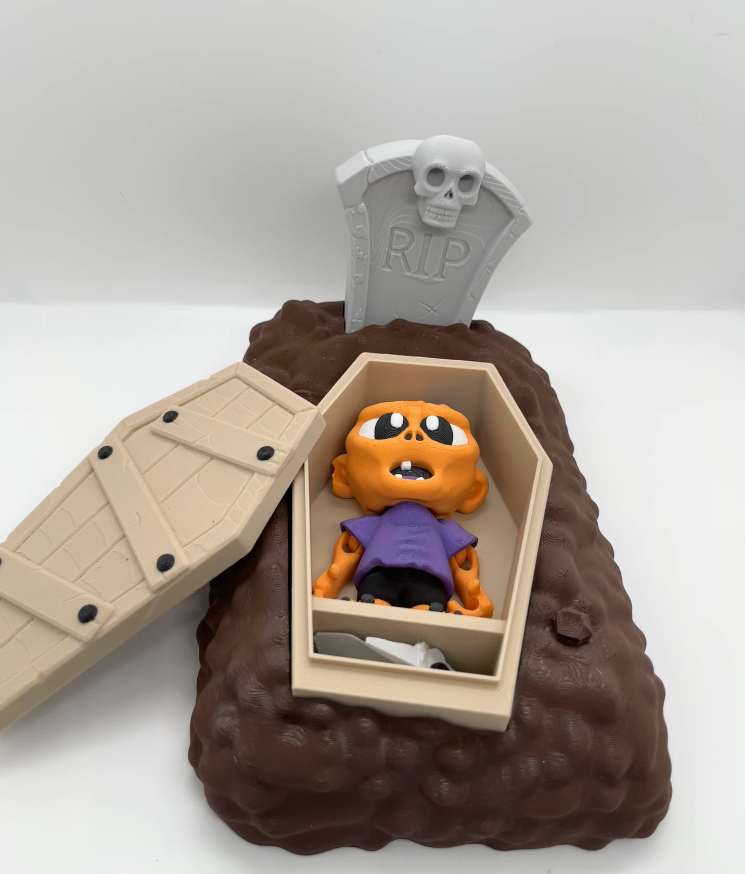 Zombie & Coffin Graveyard Set – Cute Chibi Diorama (Figure + Coffin + Base + Tools)