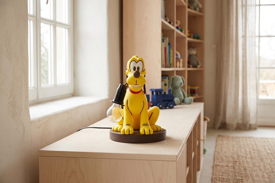 Playful Yellow Dog Table Lamp – Cartoon-Inspired Desk Light