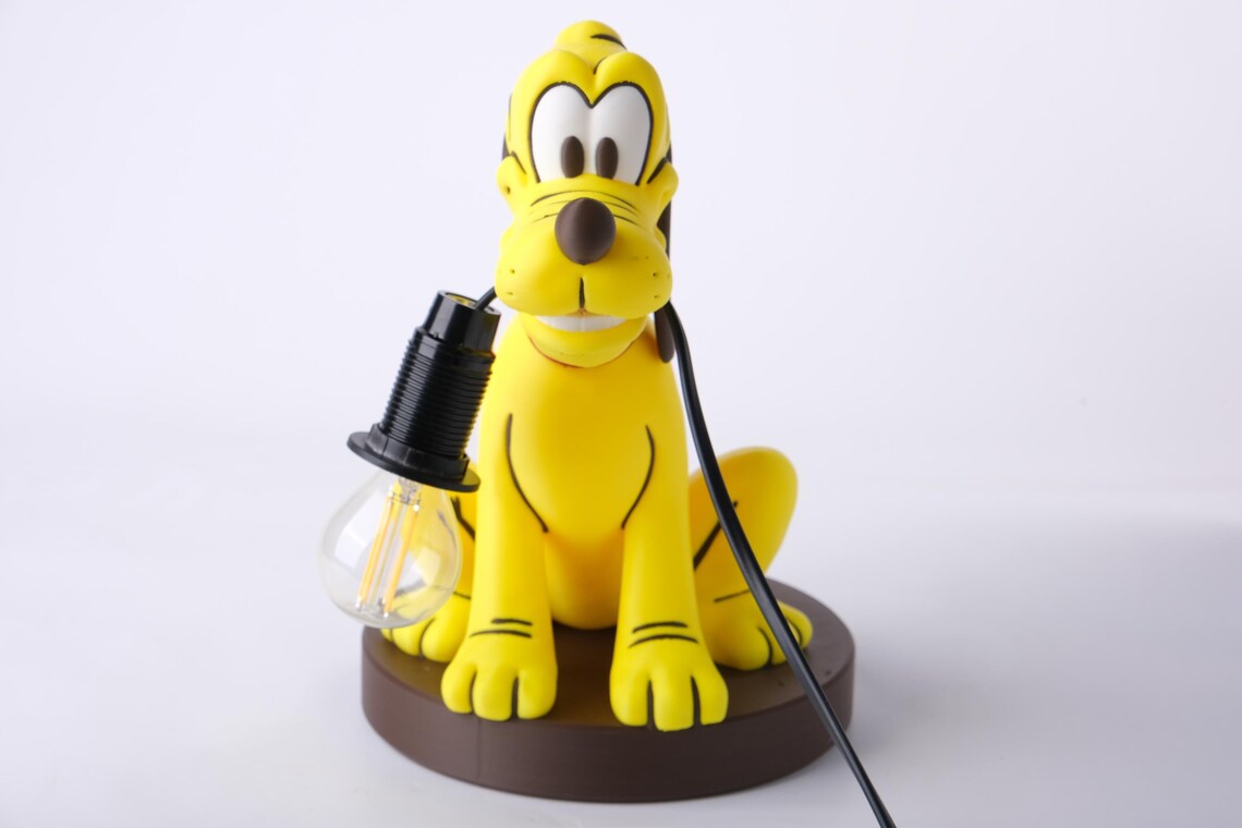 Playful Yellow Dog Table Lamp – Cartoon-Inspired Desk Light