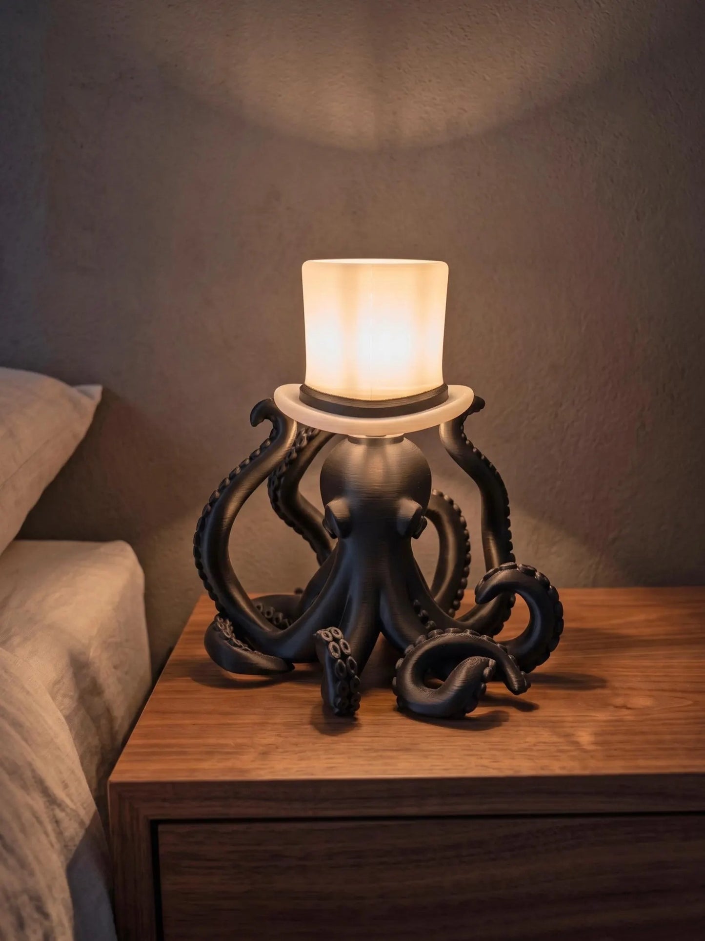 Octopus Table Lamp – Animal Desk Lamp, 3D Printed Sculptural Lighting