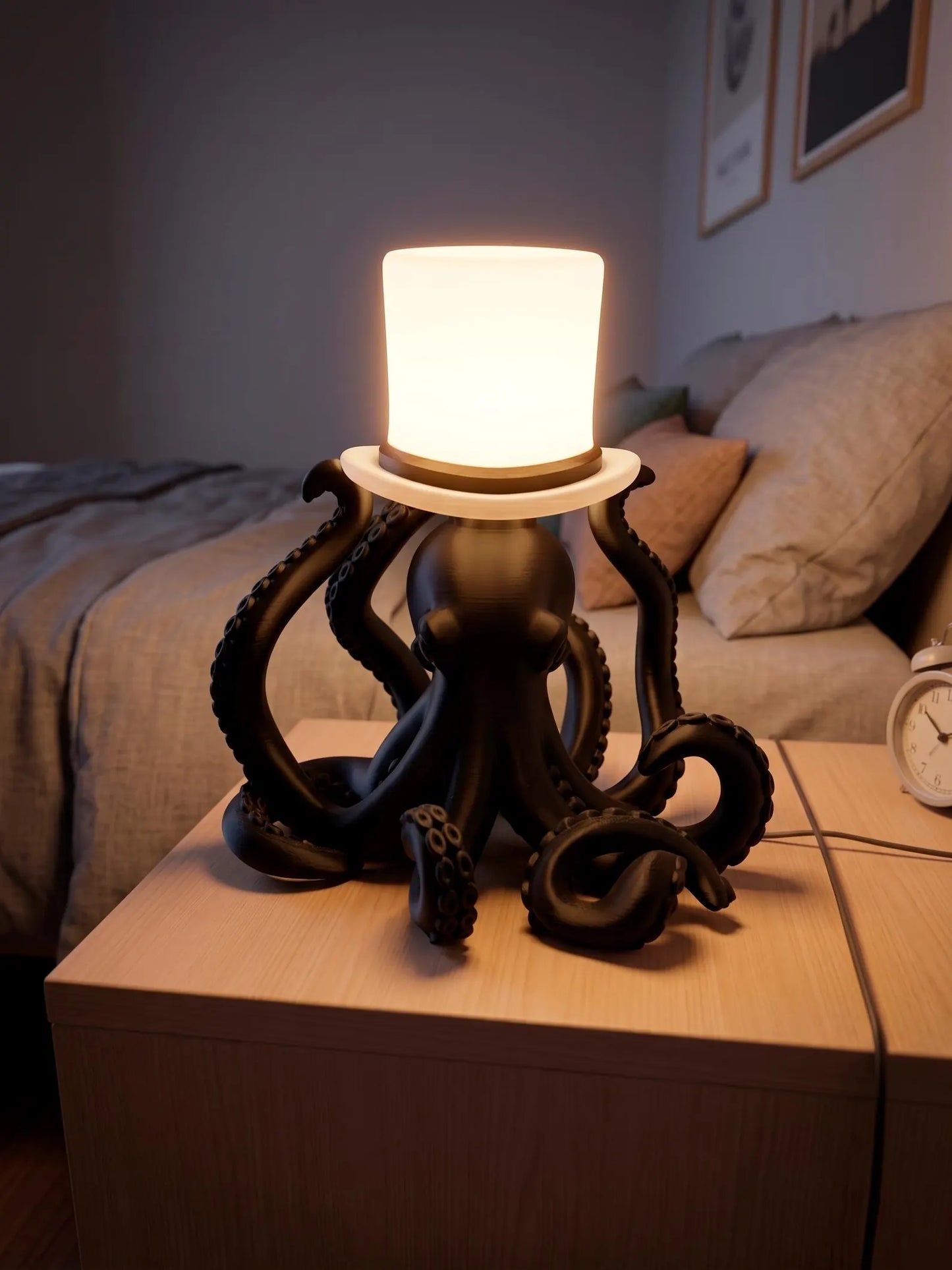 Octopus Table Lamp – Animal Desk Lamp, 3D Printed Sculptural Lighting