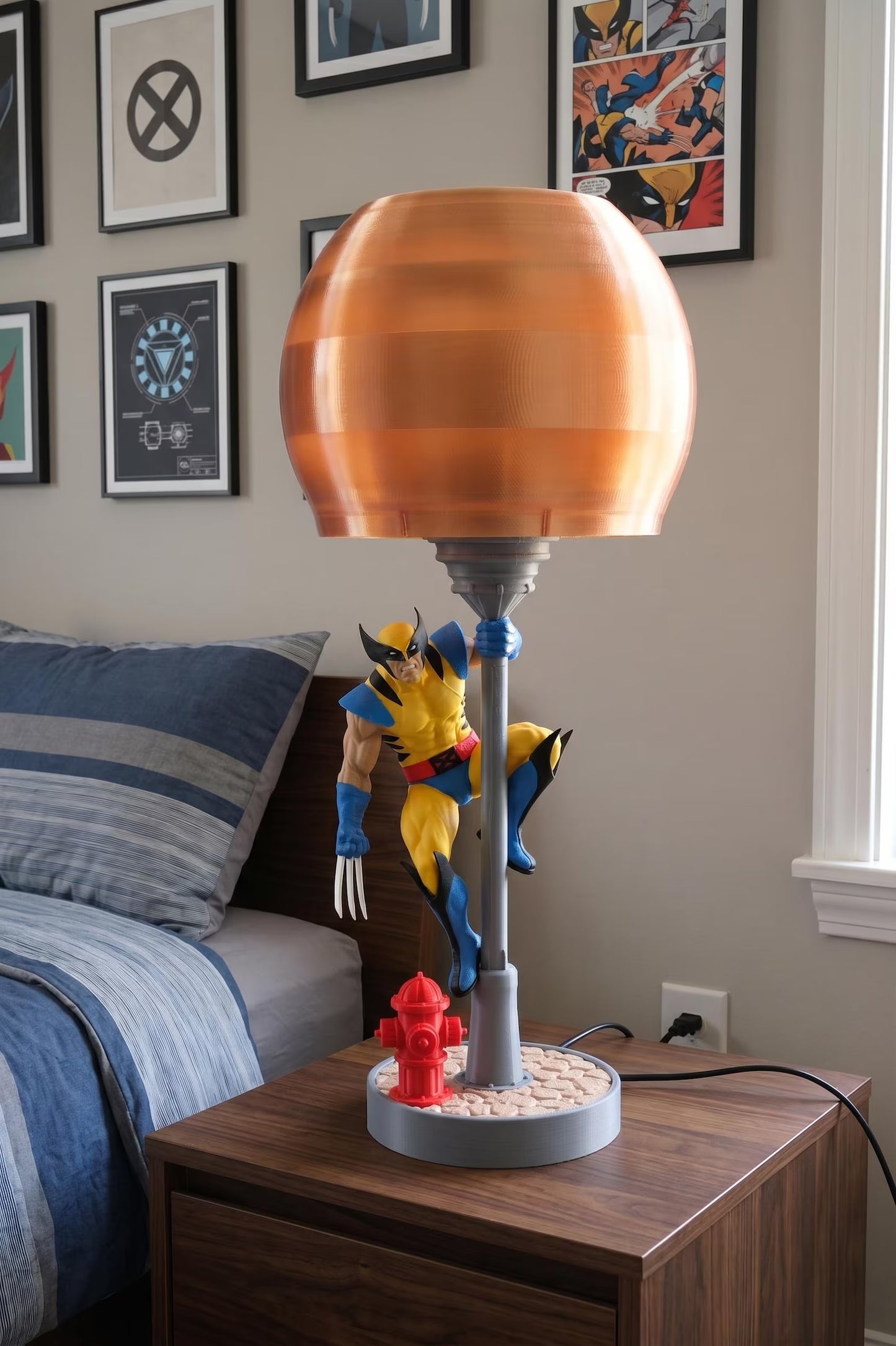 Wolverine Table Lamp – Superhero Desk Lamp, 3D Printed Sculptural Lighting