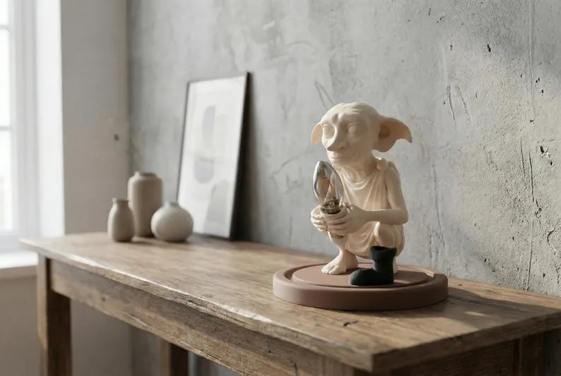 Fantasy Guardian Table Lamp – Magical Creature Desk Light